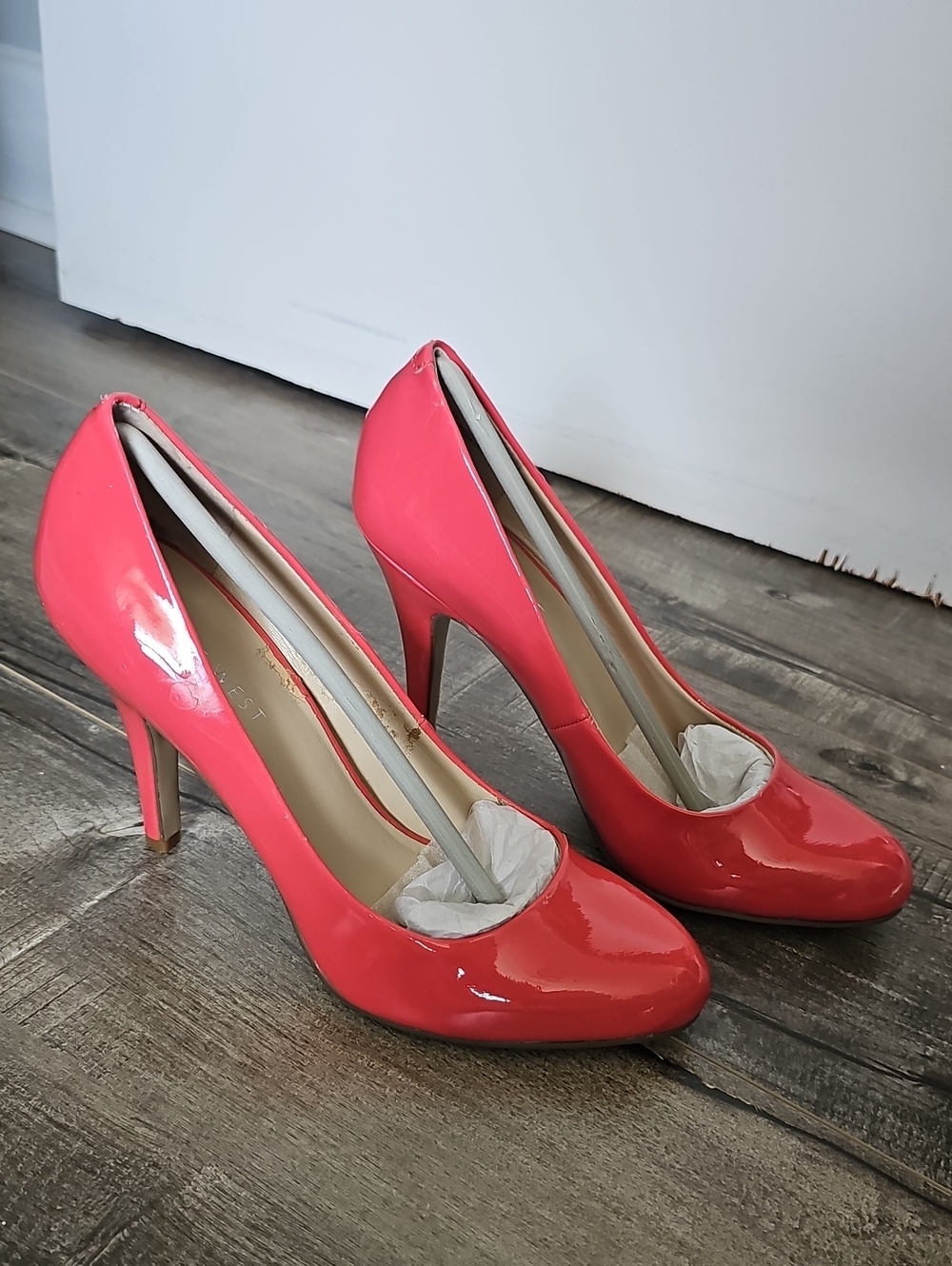 Nine West Classic Hot Pink Patent High Heel Pumps Women Size 6